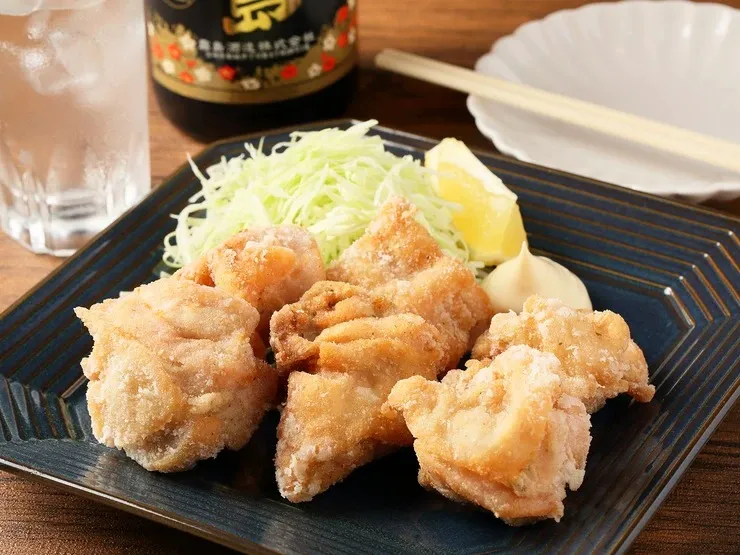 肉の旨みを堪能できる『味自慢のから揚げ』